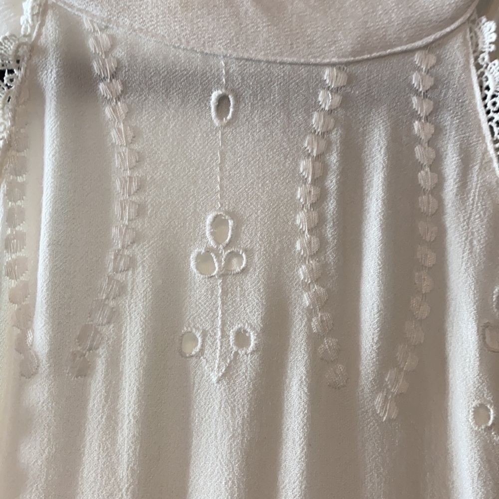 Lost and Wander off white dress size XS 100% rayon - Picture 3 of 12